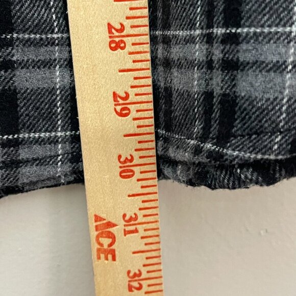 Stanley Flannel Shirt Men's GRAY Black Plaid Button-Down Soft XL LONG SLEEVE - Picture 6 of 13